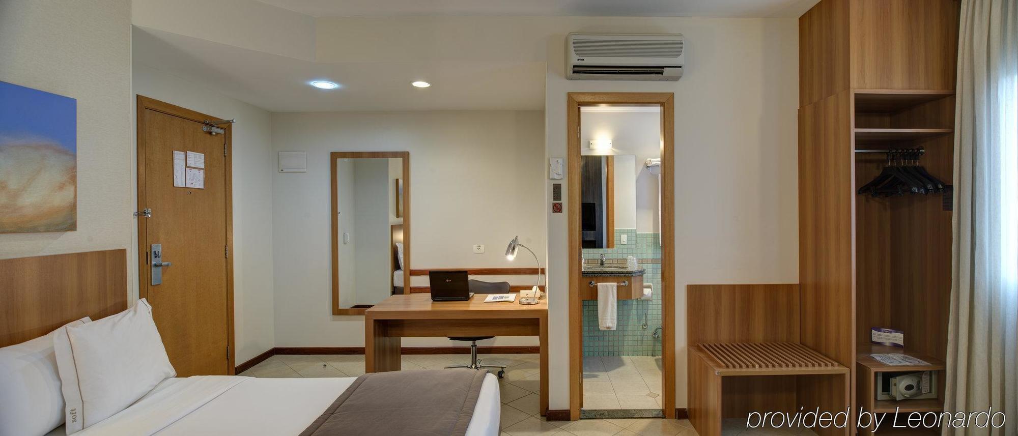 Holiday Inn Express Avenida Sumare São Paulo Exteriör bild
