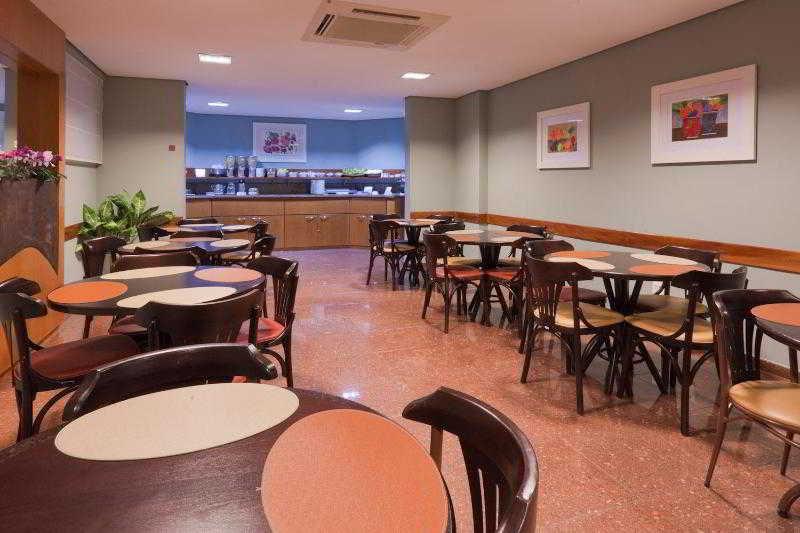 Holiday Inn Express Avenida Sumare São Paulo Exteriör bild